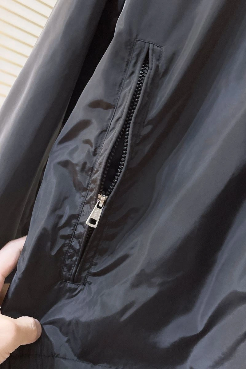 Moncler Outwear Supportive 143515