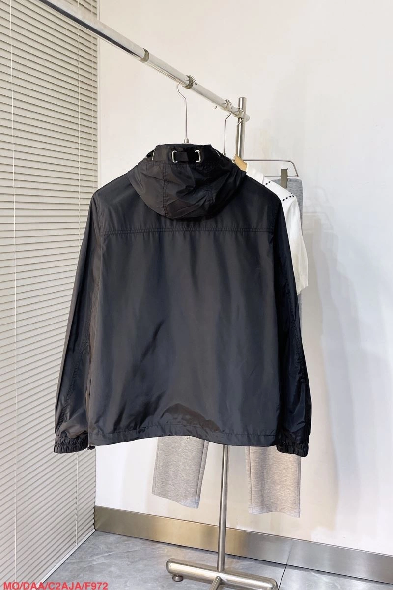 Moncler Outwear WrinkleFree 143512