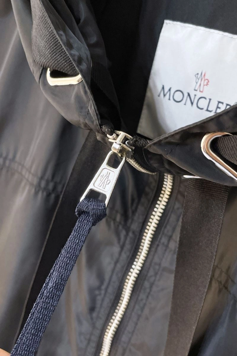 Moncler Outwear WrinkleFree 143512