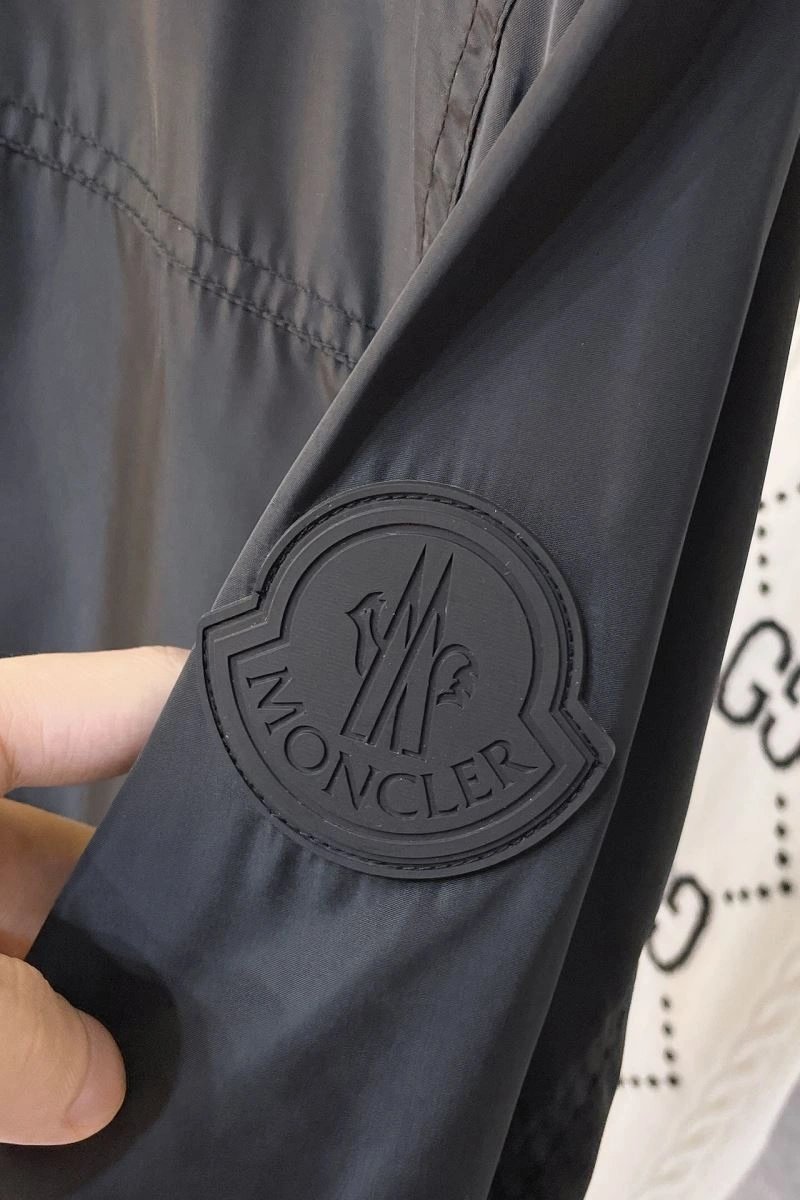Moncler Outwear WrinkleFree 143512