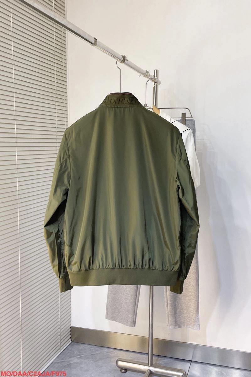 Moncler Outwear BestValue 143506