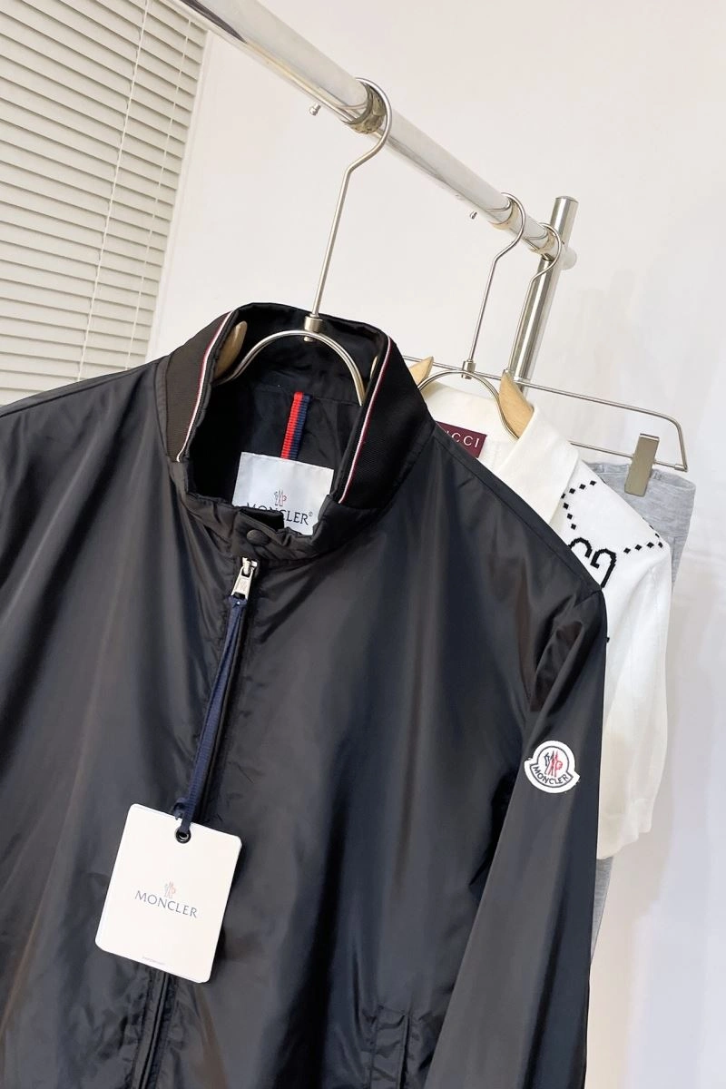 Moncler Outwear Colorful 143504