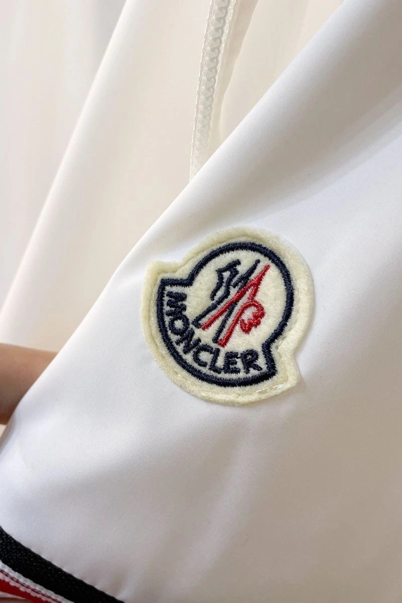 QuickDry Moncler Outwear 143505
