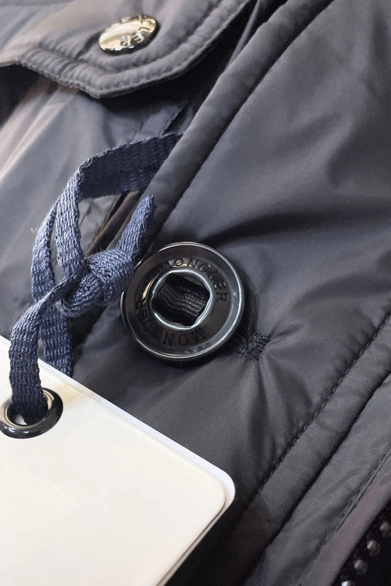 QuickDry Moncler Outwear 143498