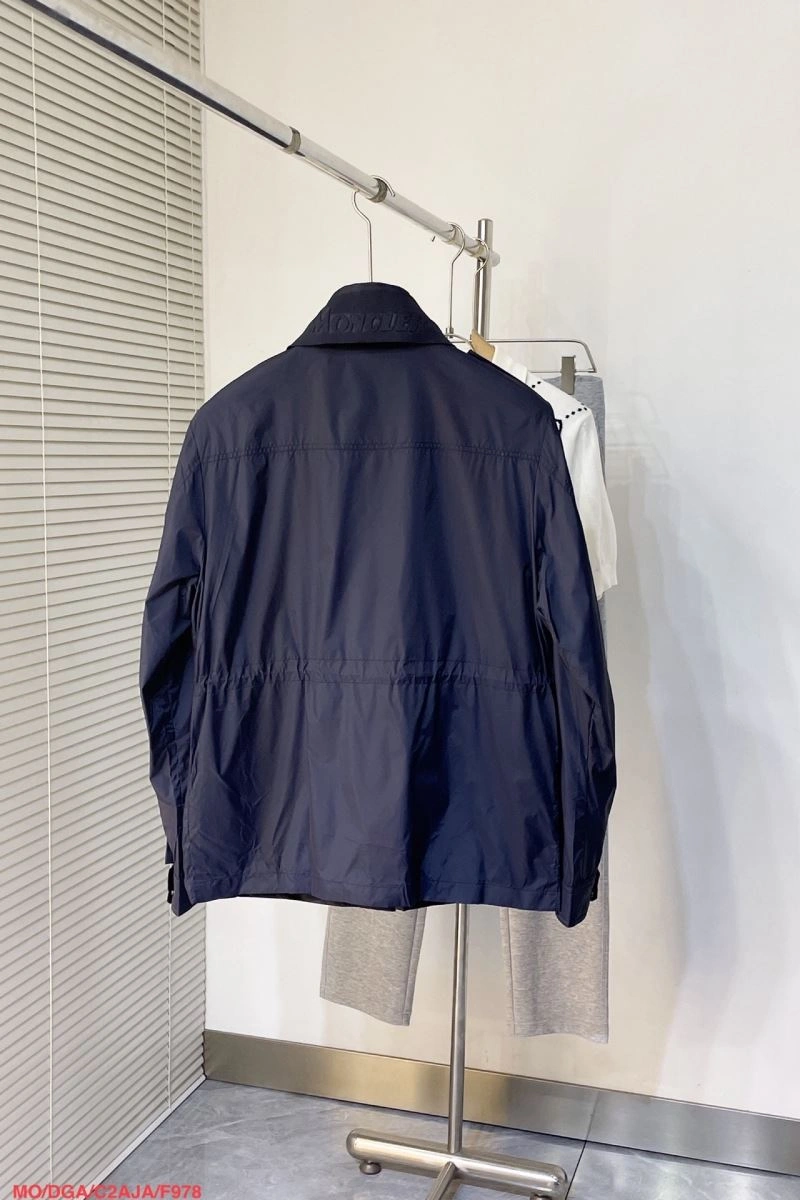 Moncler Outwear Breathable 143499