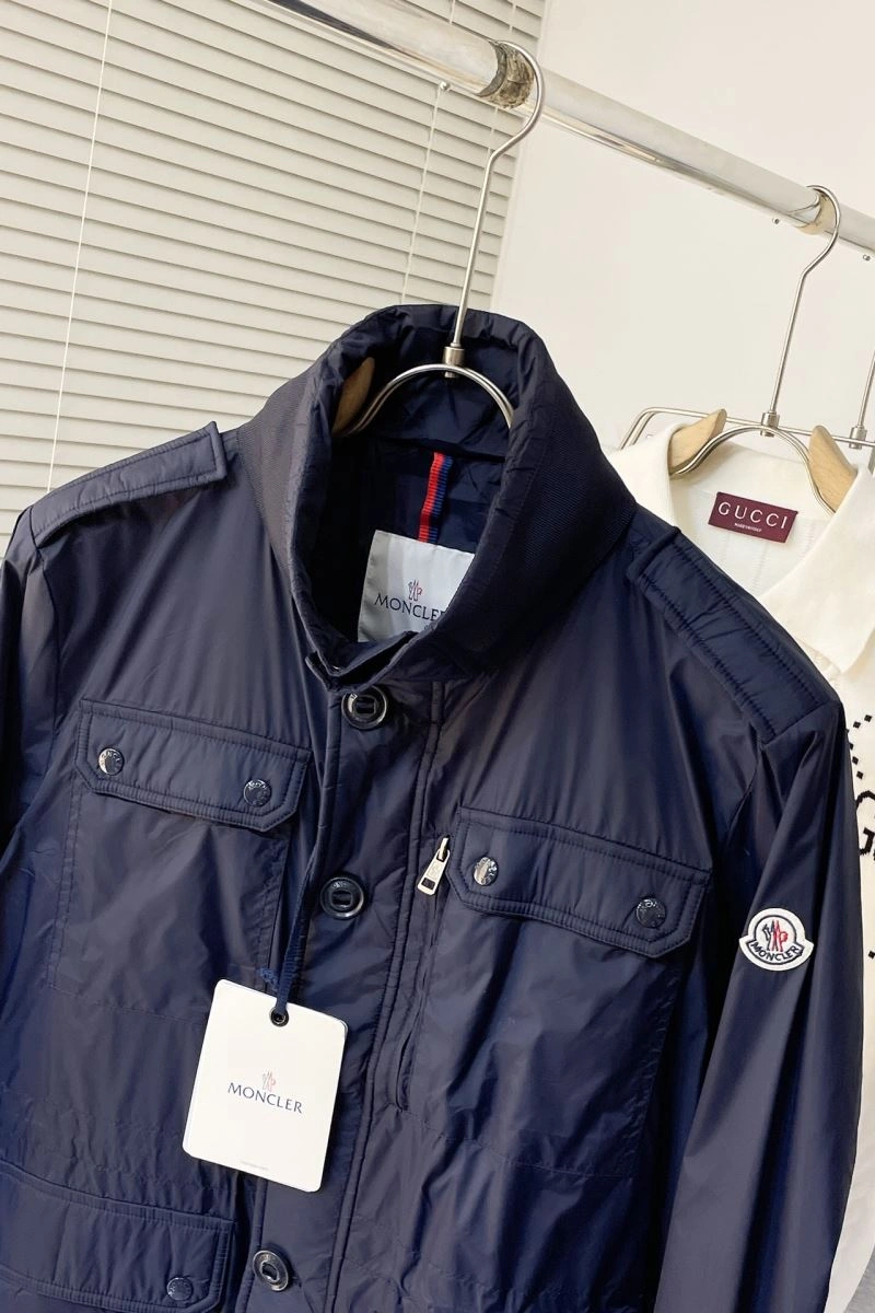 Moncler Outwear Breathable 143499