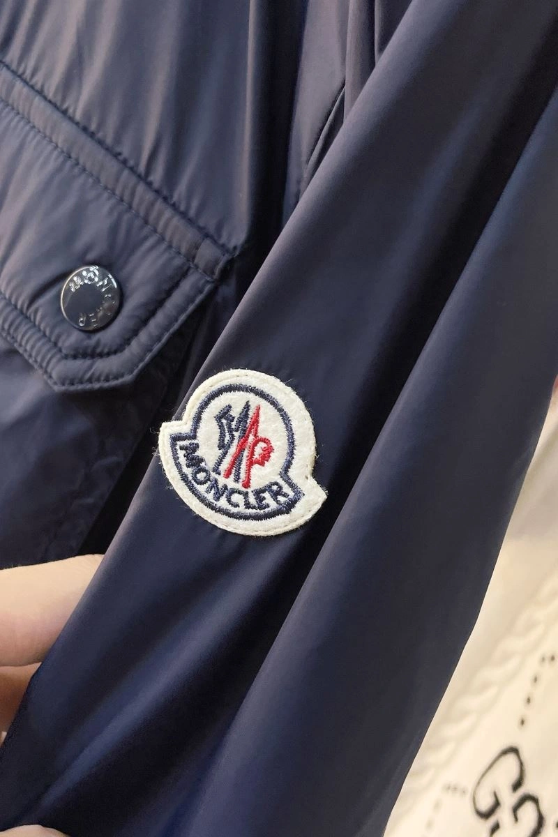 Moncler Outwear Breathable 143499