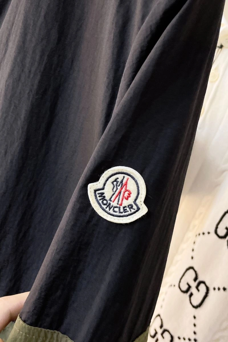 Moncler Outwear Durable 143523
