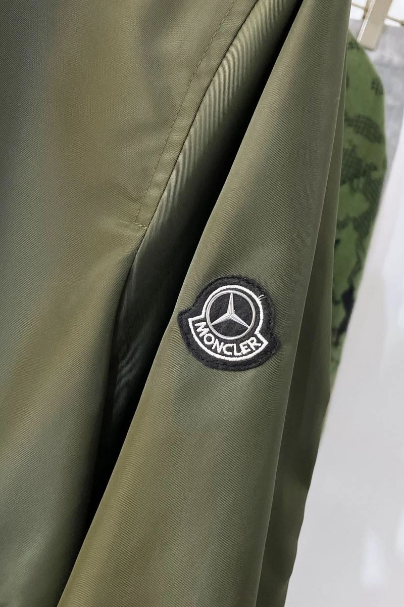 FashionForward Moncler Outwear 143493