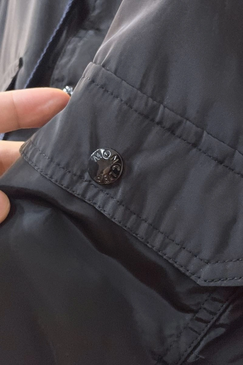 Cozy Moncler Outwear 143485