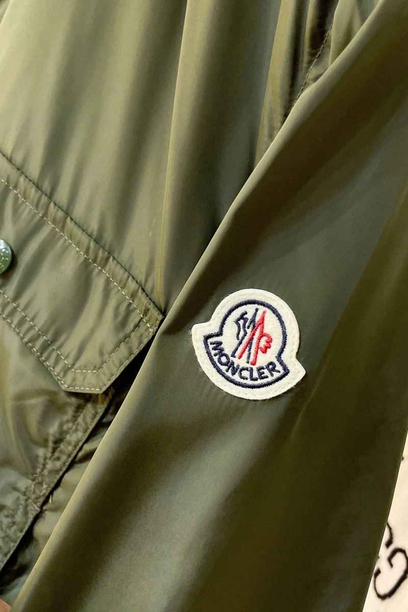 Chic Moncler Outwear 143486