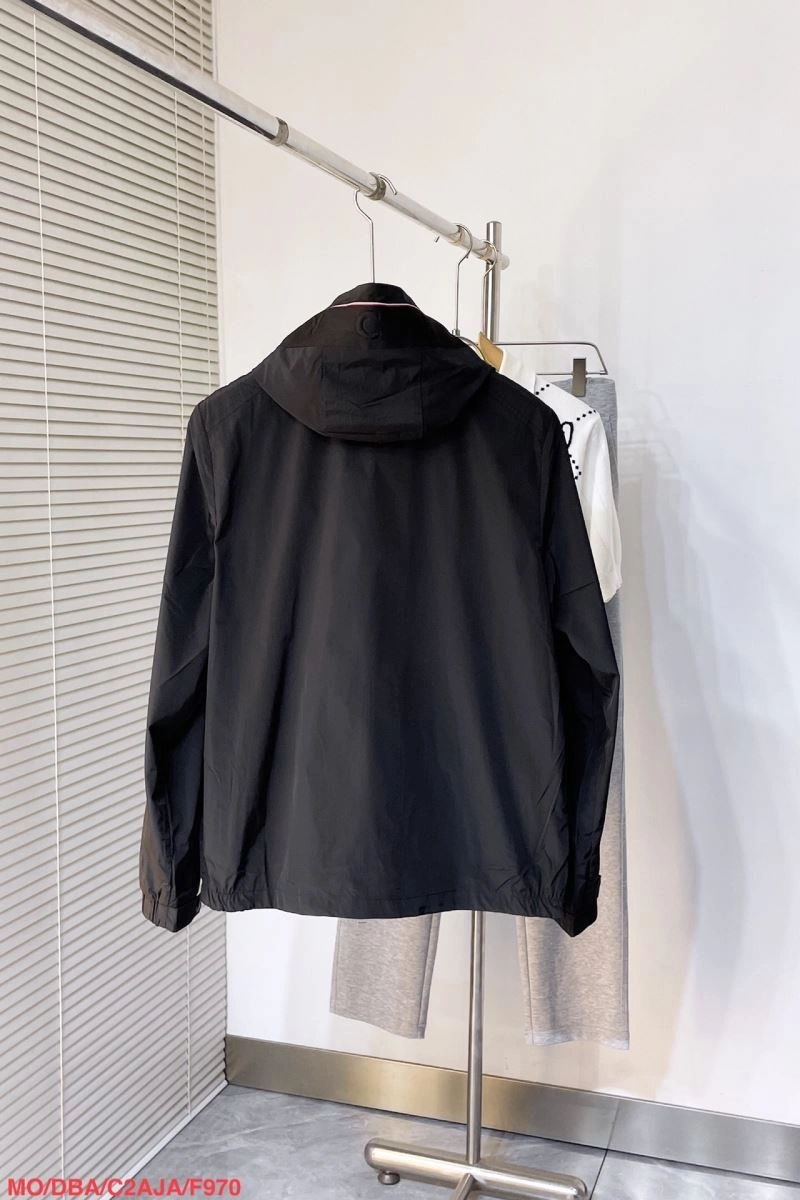 Moncler Outwear Sleek 143483