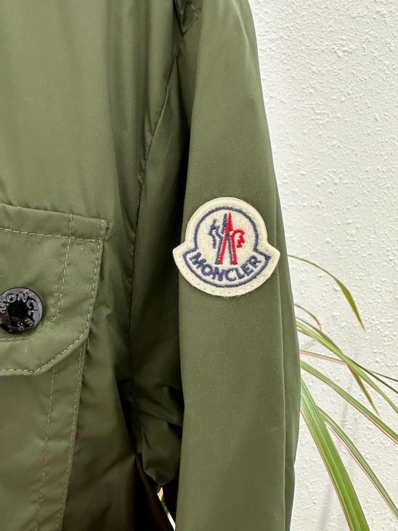 Moncler Outwear ZeroBulk 143480