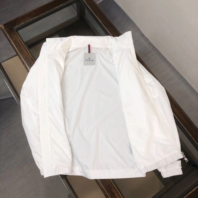 Moncler Outwear Sophisticated 143473