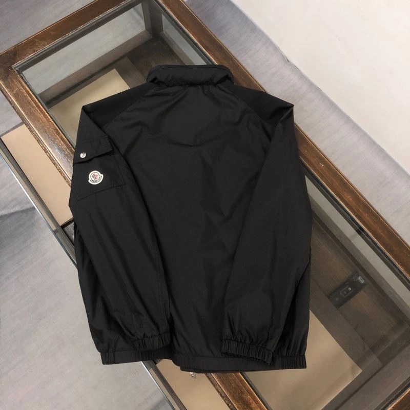 Moncler Outwear DailyWear 143463