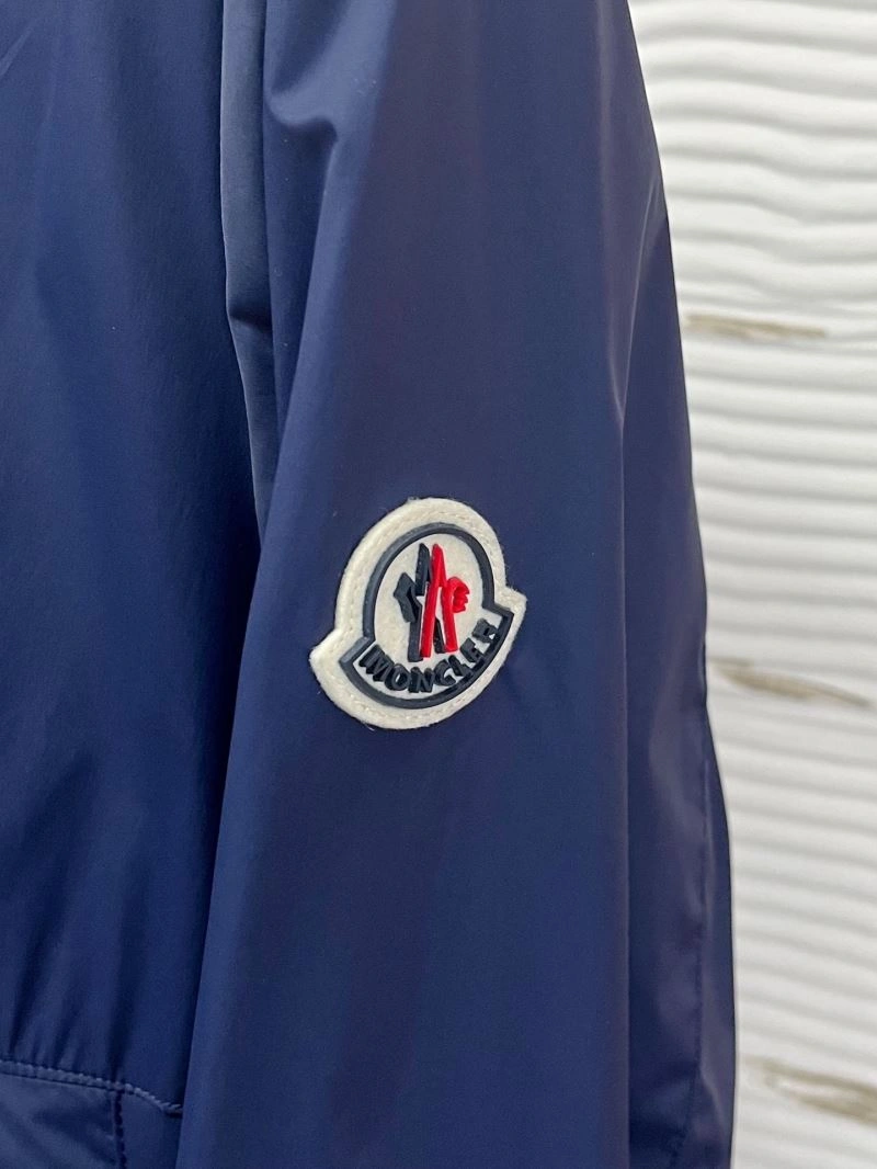 Moncler Outwear Cozy 143459