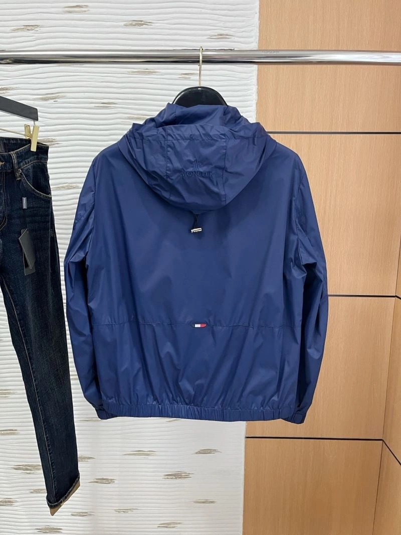 Moncler Outwear Cozy 143459