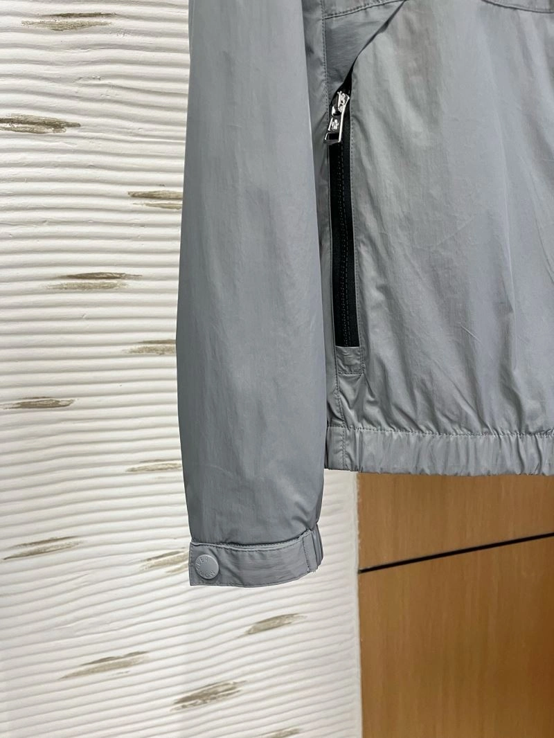 Contemporary Moncler Outwear 143468