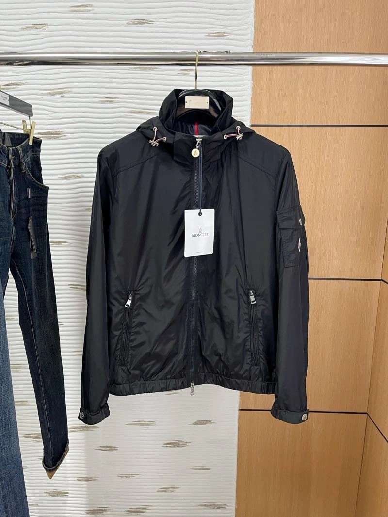 QuickDry Moncler Outwear 143461