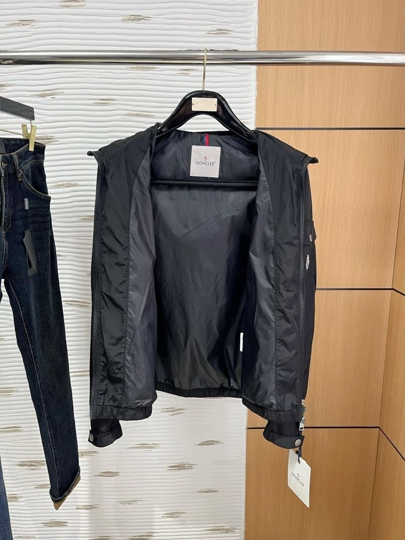 QuickDry Moncler Outwear 143461