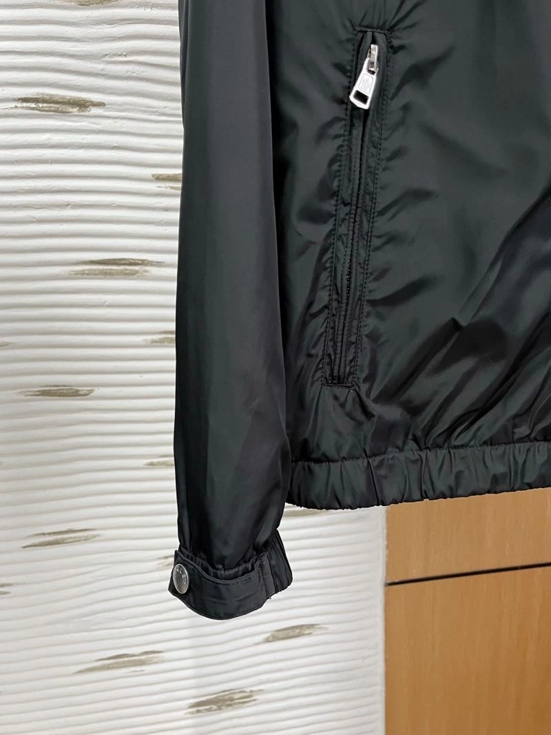 QuickDry Moncler Outwear 143461