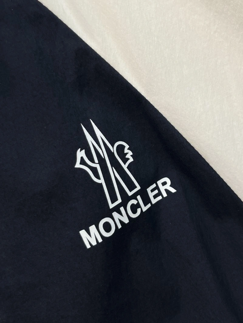 Fashionable Moncler Outwear 143462