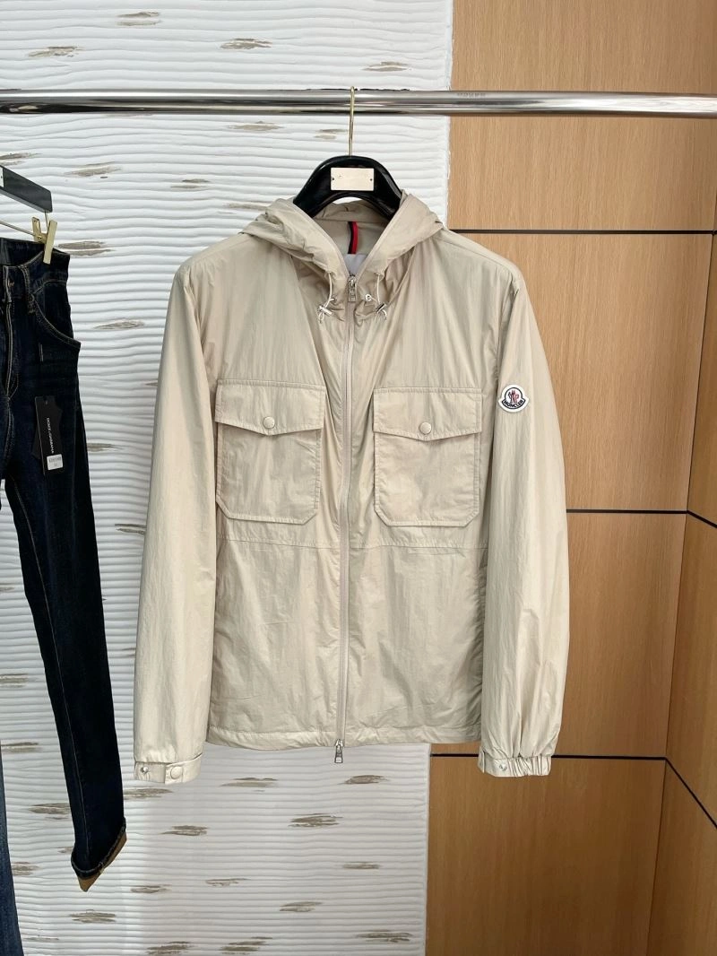 AllSeason Moncler Outwear 143455