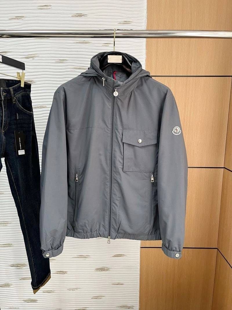Moncler Outwear UrbanChic 143465