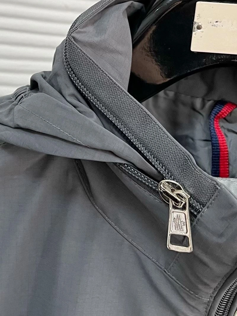 Moncler Outwear UrbanChic 143465