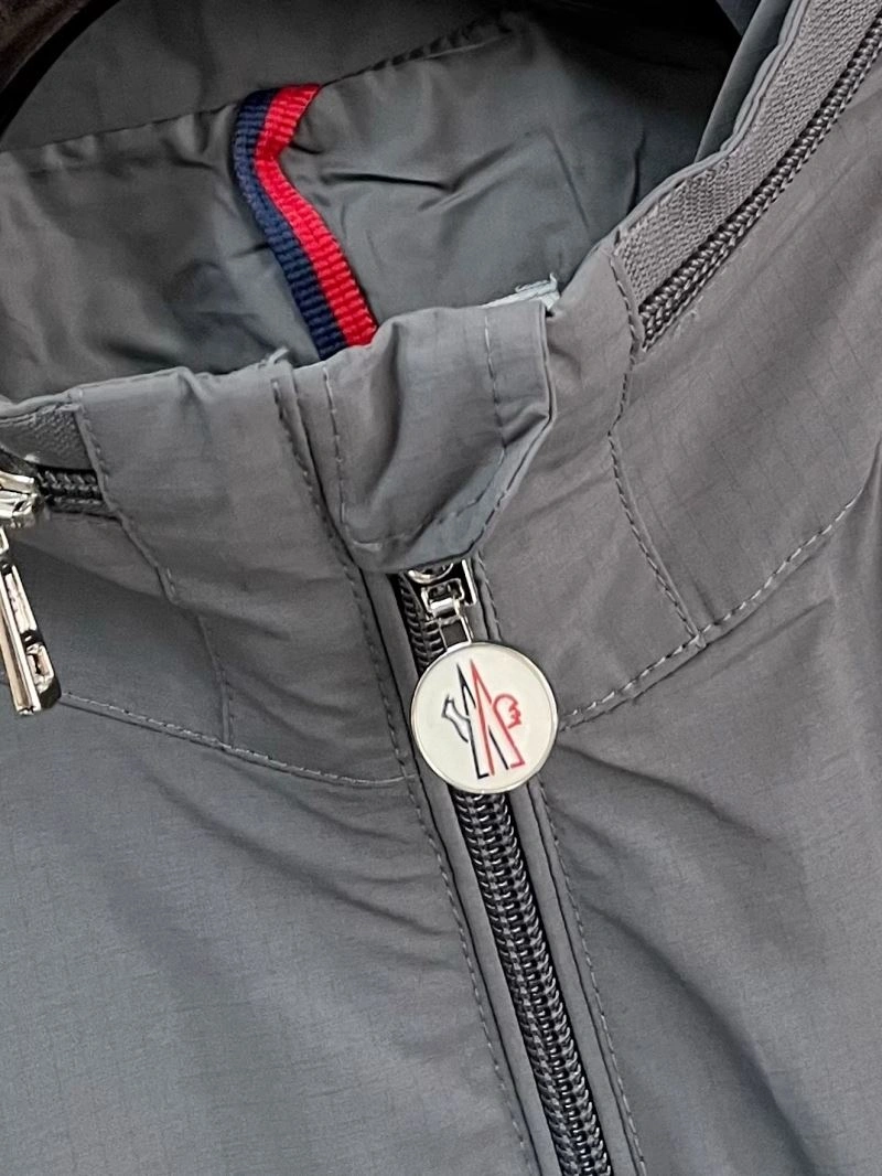 Moncler Outwear UrbanChic 143465