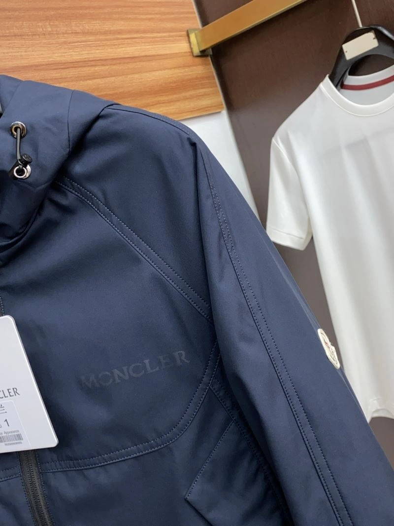 Moncler Outwear Supportive 143445