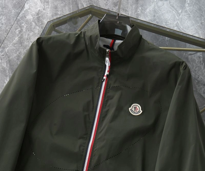 Moncler Outwear Unisex 143466