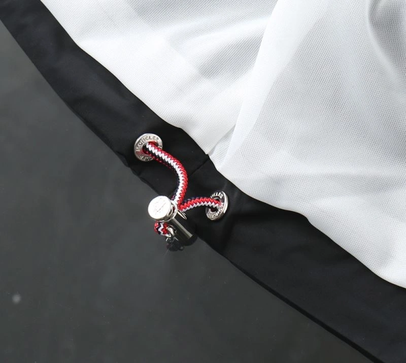 FreshLook Moncler Outwear 143442