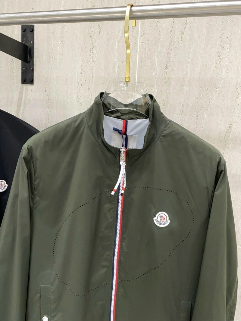 Moncler Outwear WrinkleFree 143443
