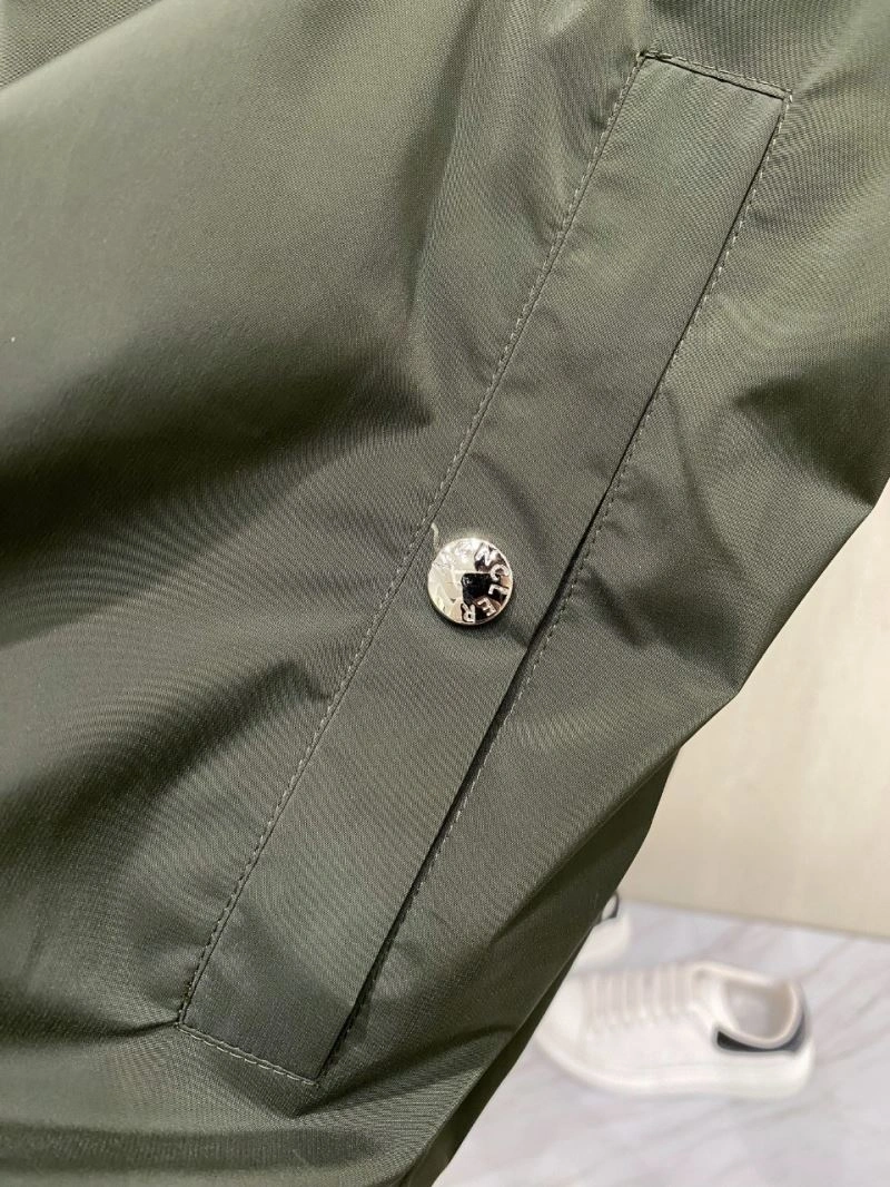 Moncler Outwear WrinkleFree 143443