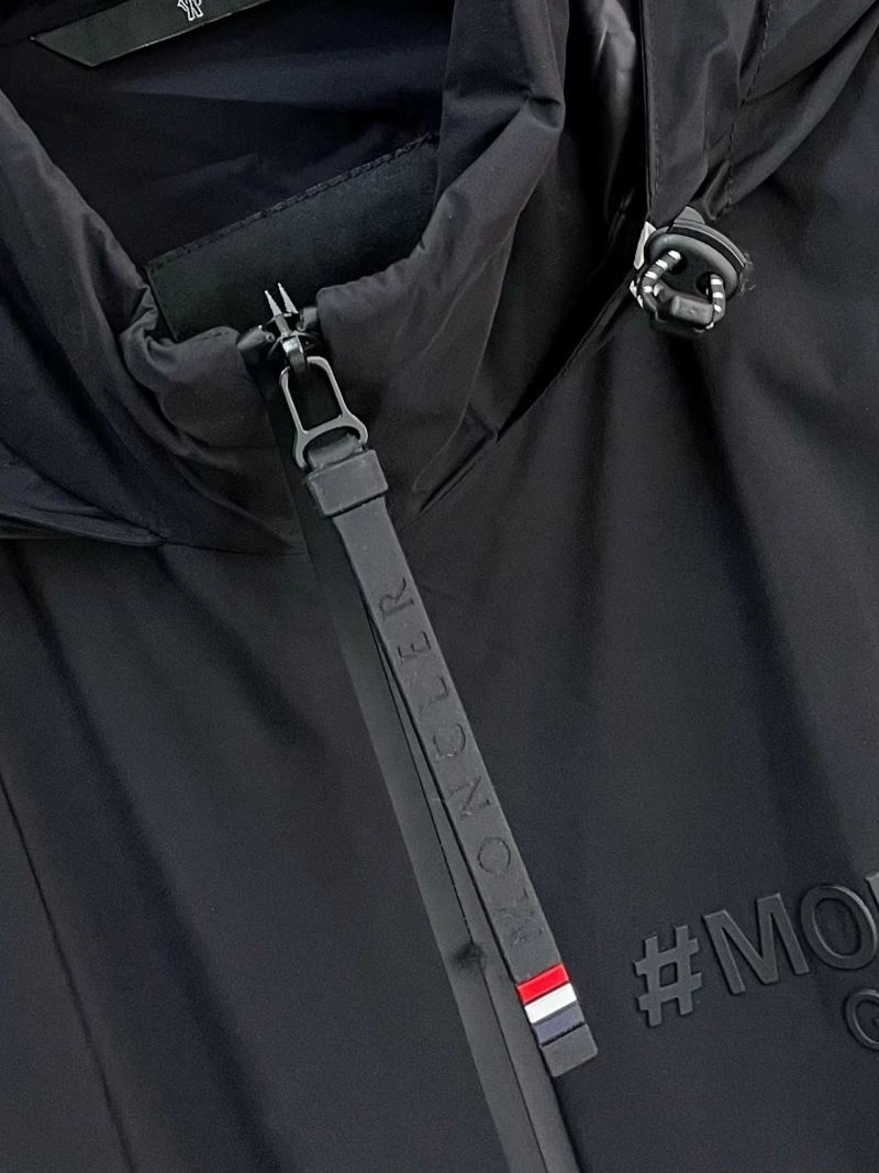 Moncler Outwear Durable 143440