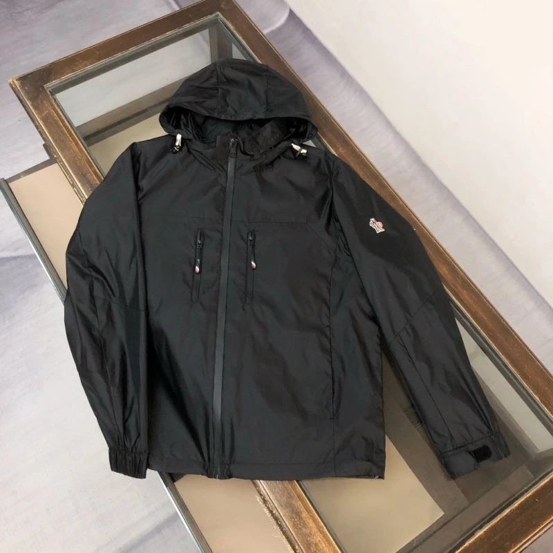 SoftTouch Moncler Outwear 143438