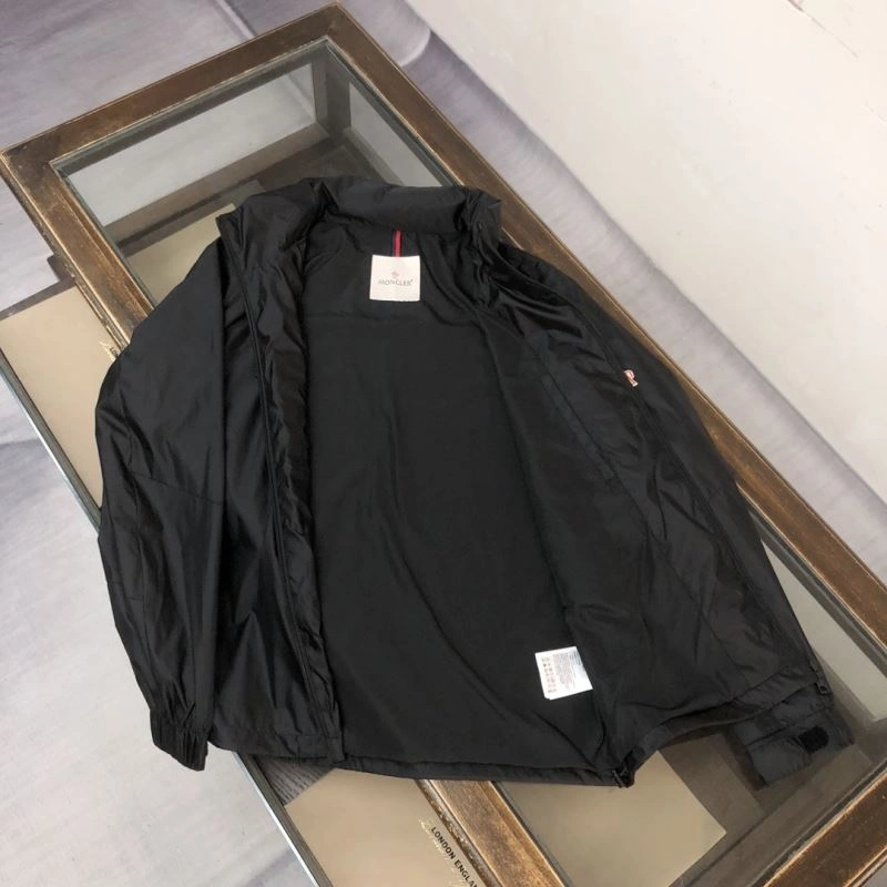 SoftTouch Moncler Outwear 143438