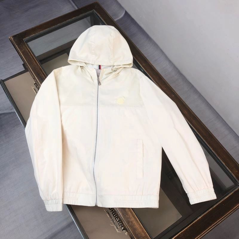 FreshLook Moncler Outwear 143435