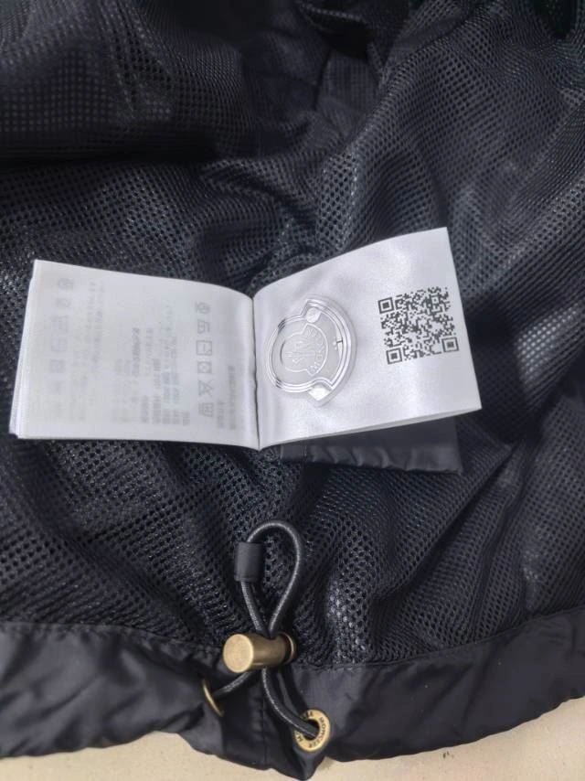 Moncler Outwear Efficient 143412