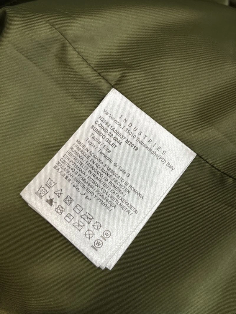 Supportive Moncler Outwear 143432