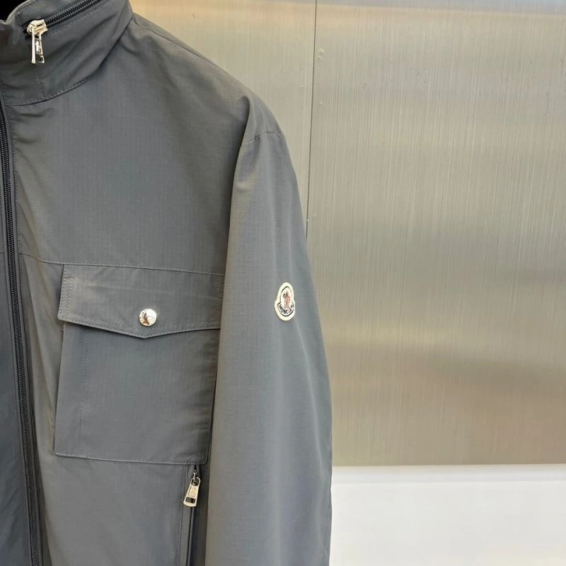Fashionable Moncler Outwear 143421