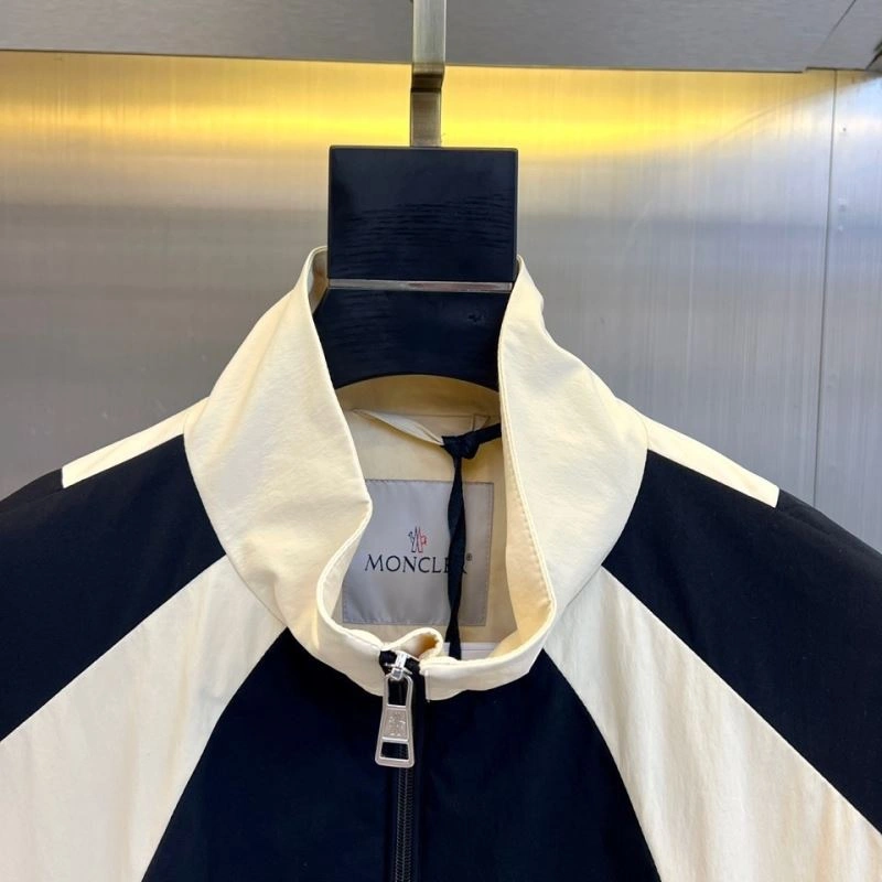 QuickDry Moncler Outwear 143417