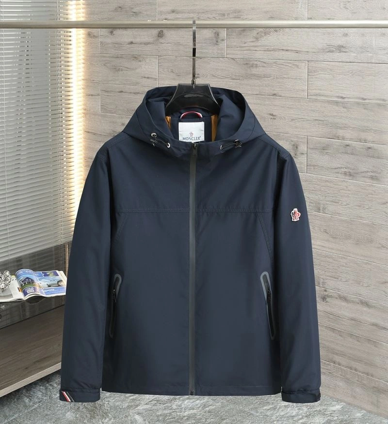 Durable Moncler Outwear 143411