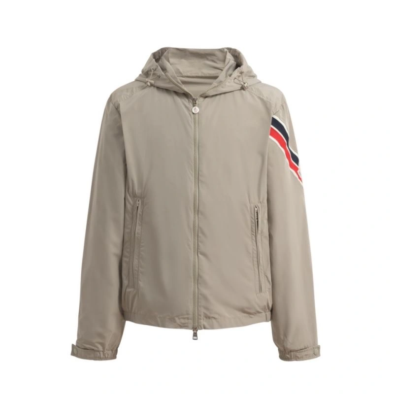 Moncler Outwear Effortless 143426