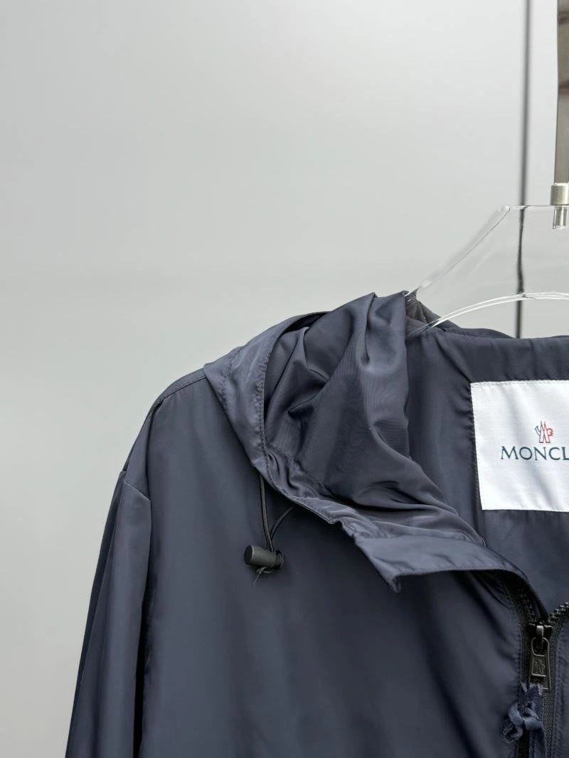 Moncler Outwear Durable 143413
