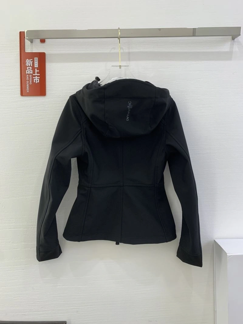 HighPerformance Moncler Outwear 143401
