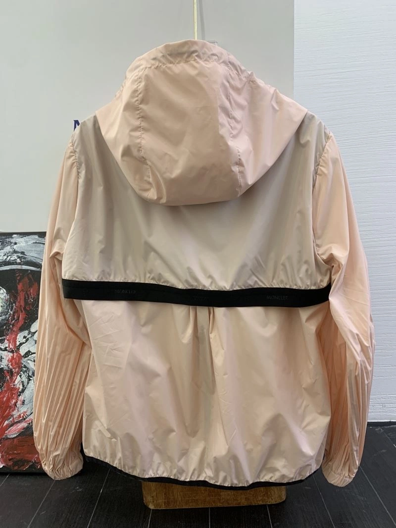 Unisex Moncler Outwear 143398