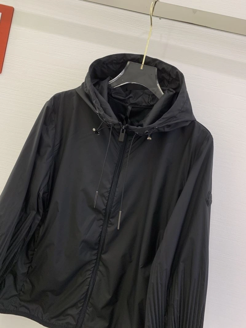 ModernLook Moncler Outwear 143377