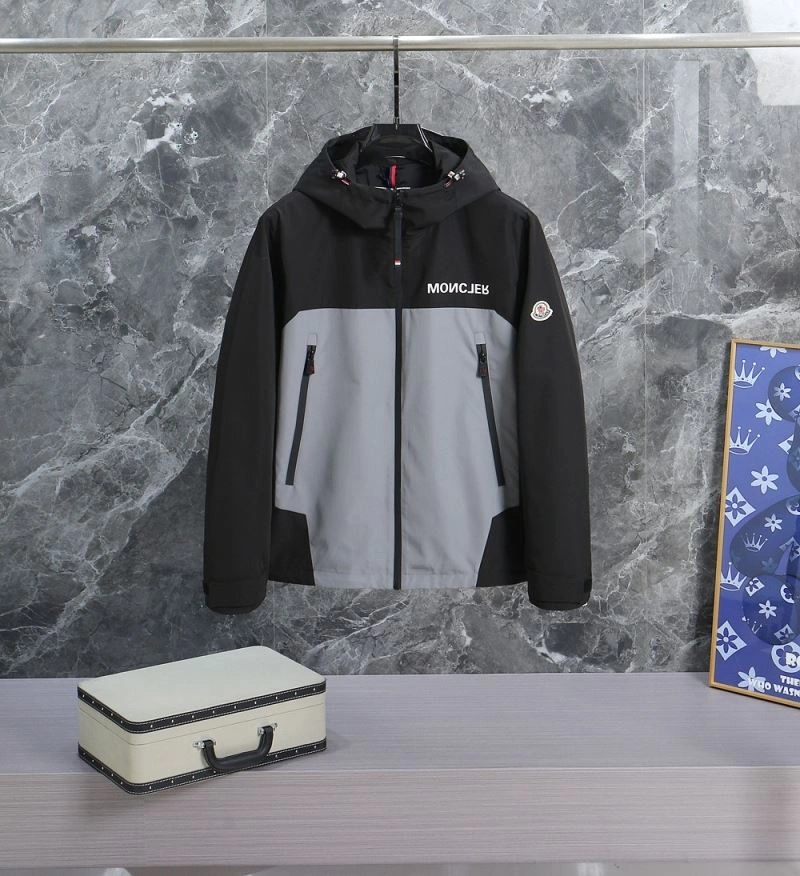 Moncler Outwear Durable 143394